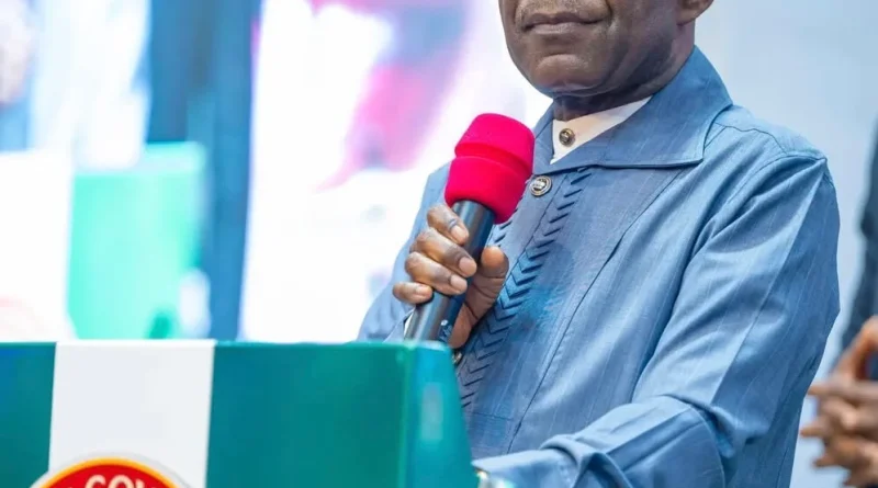 Abia protest crowd in Nigeria over alleged political tensions