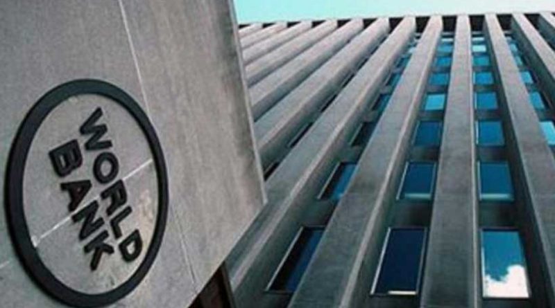 Nigerian officials during talks with the World Bank over economic reforms
